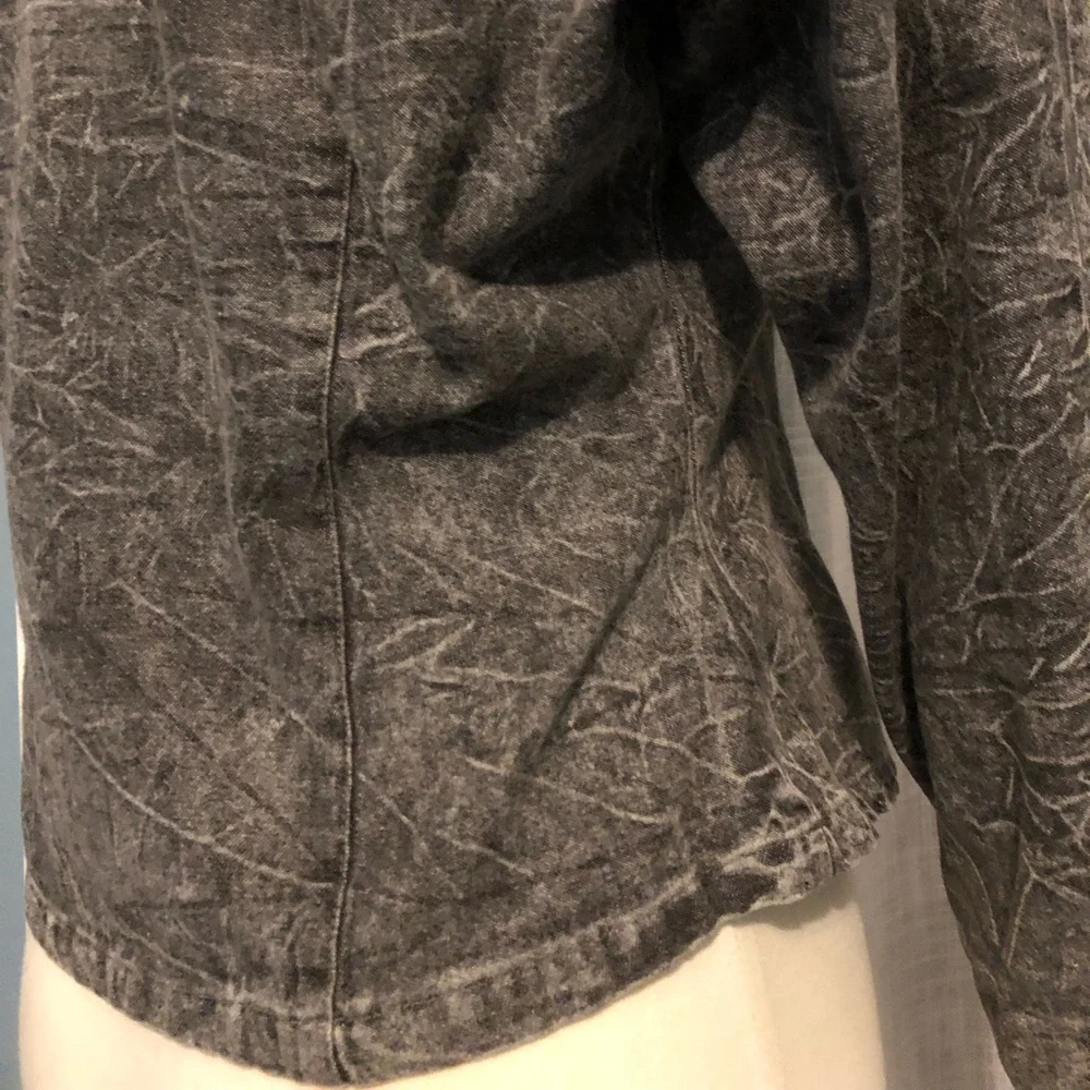 Grey Jacket - Picture 6 of 12